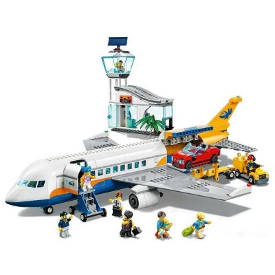 Конструктор Lego City 60262 Пассажирский самолет купить