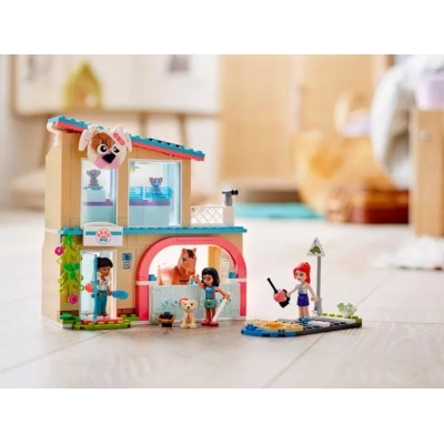 Конструктор LEGO Friends 41446 Ветеринарная клиника Хартлейк-Сити купить